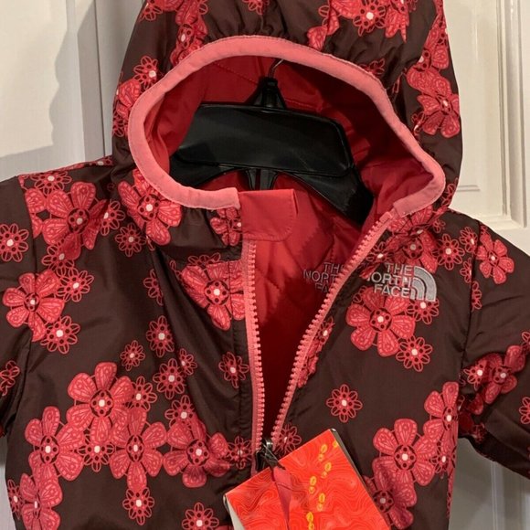 New with tags, authentic
North Face **Reversible** Jacket for Kids! - Picture 8 of 9